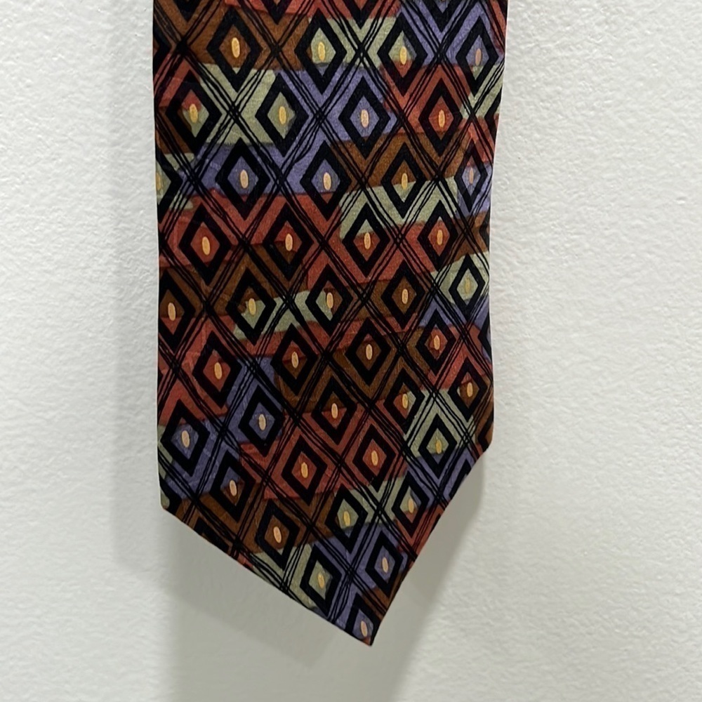 𝅺VINTAGE Ziggurat Mulberry Colorful Art Deco Silk Tie